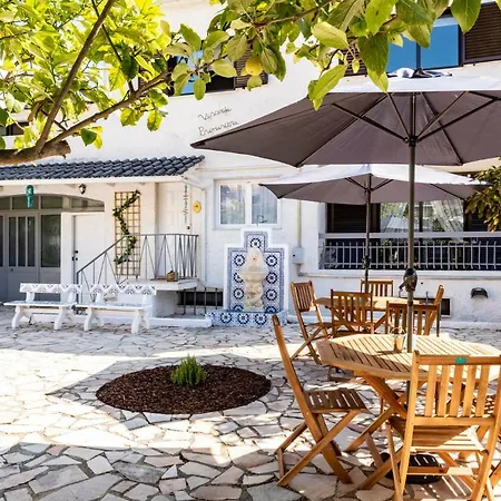 Nook Beach House Affittacamere