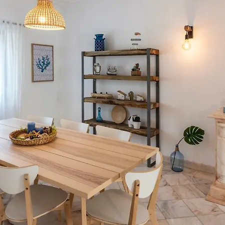 Nook Beach House 3* Costa da Caparica